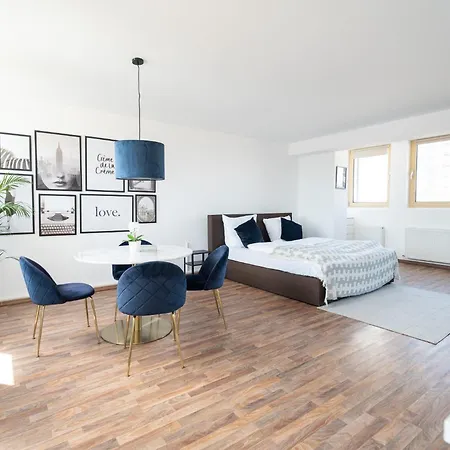 Penthouse Panoramablick Whirlpool Parken Apartment *